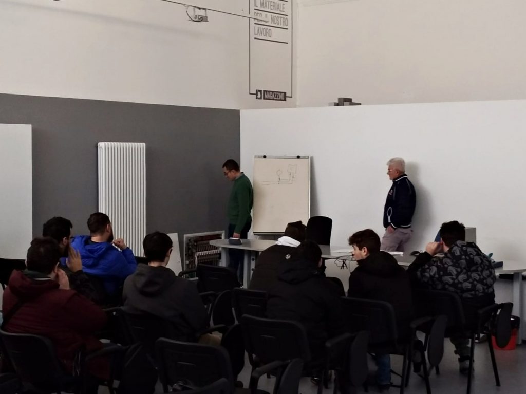 A scuola dal Tidraulico